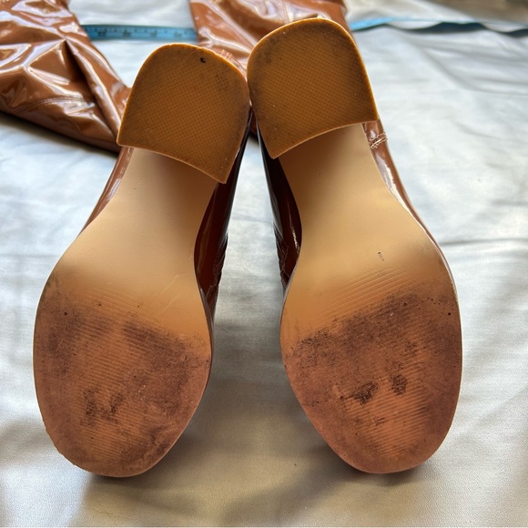 Stylish Tan Women\'s Boots